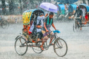 সব বিভাগেই অতি ভারি বর্ষণের আভাস দিয়েছে আবহাওয়া অফিস।