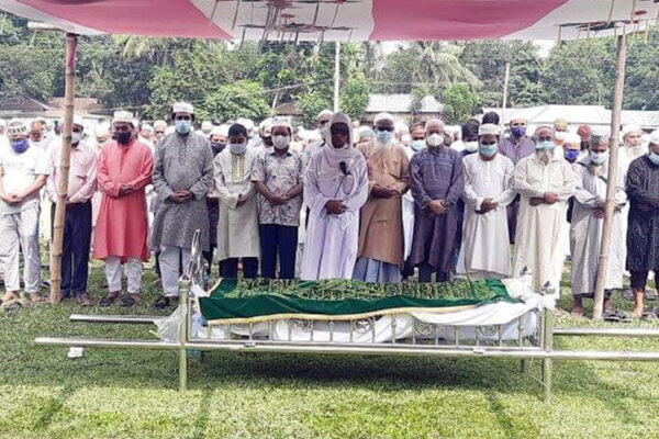 জানাজার নামাজ অর্ধেক পেলে যা করতে হবে, এ ব্যাপারে ইসলাম কী বলে। ১৩ জুন ২০২৫